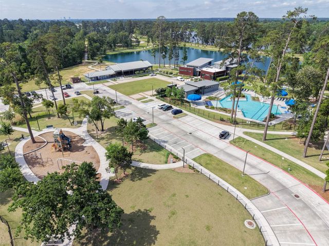 212 Trillium Park Loop, Conroe, TX 77304
