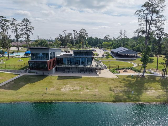 212 Trillium Park Loop, Conroe, TX 77304