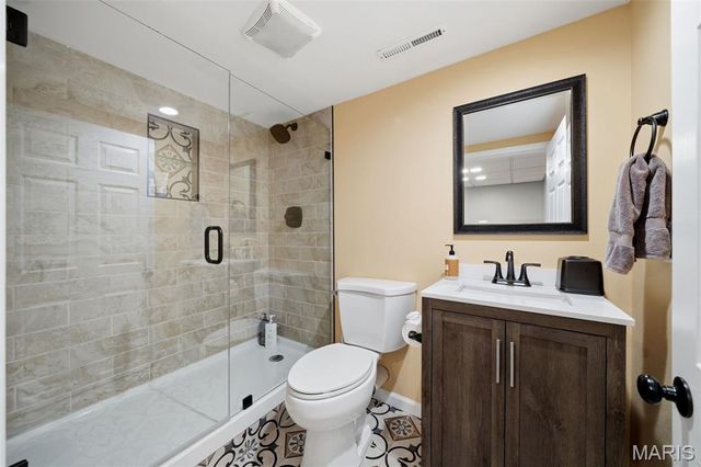 7071 Mardel Avenue, St Louis, MO 63109