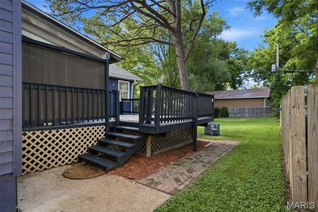 7071 Mardel Avenue, St Louis, MO 63109