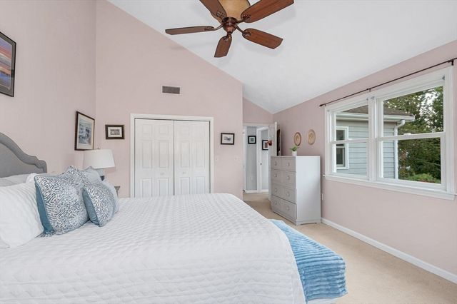7 Carnation Cir D, Reading, MA 01867
