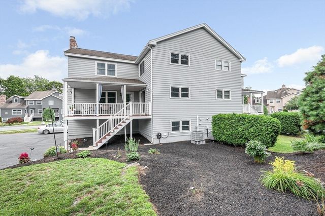 7 Carnation Cir D, Reading, MA 01867