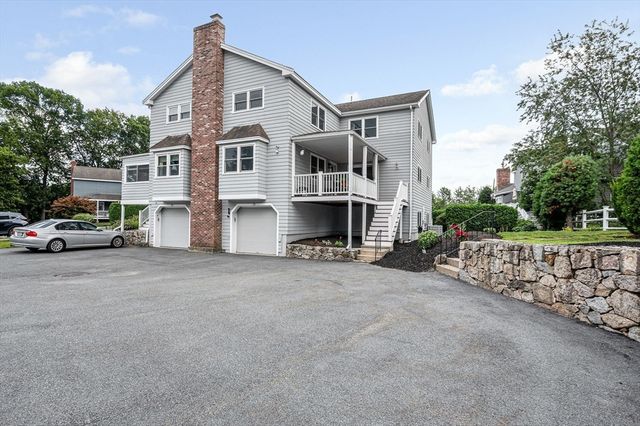 7 Carnation Cir D, Reading, MA 01867