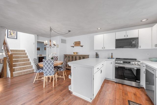 7 Carnation Cir D, Reading, MA 01867