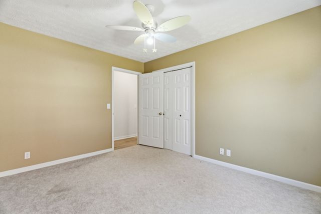 210 Rachel Ct, White House, TN 37188