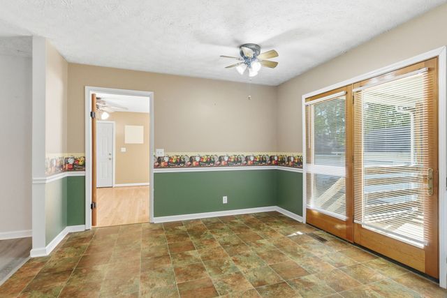 210 Rachel Ct, White House, TN 37188