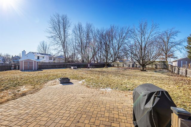 2821 SW Homestead Circle, Ankeny, IA 50023