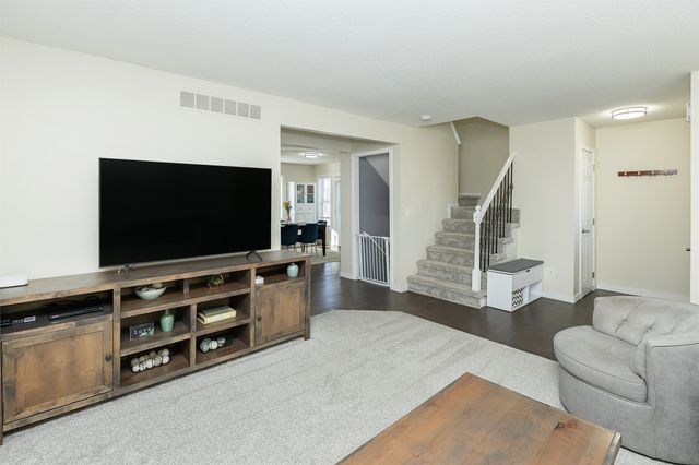 2821 SW Homestead Circle, Ankeny, IA 50023