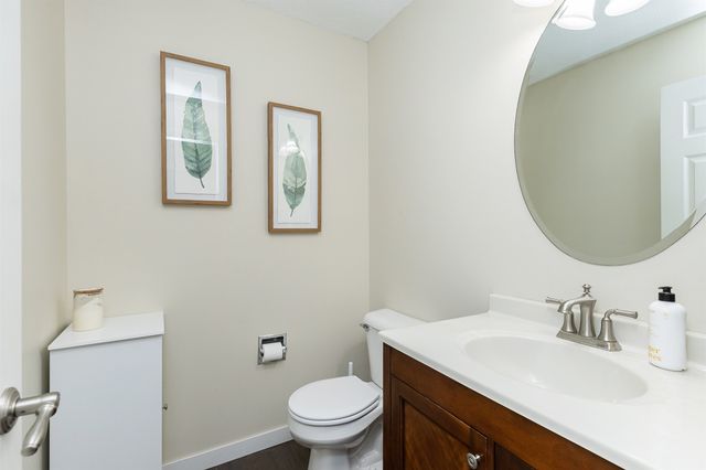 2821 SW Homestead Circle, Ankeny, IA 50023