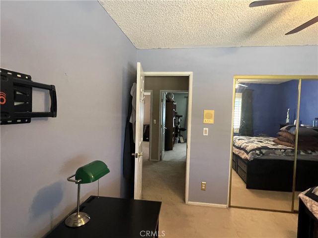 16481 Iwa, Apple Valley, CA 92307