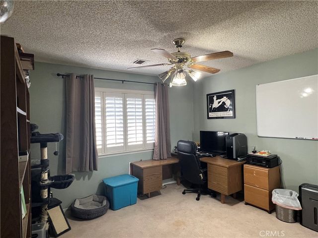 16481 Iwa, Apple Valley, CA 92307