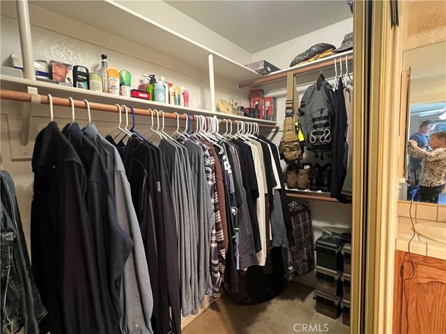 16481 Iwa, Apple Valley, CA 92307