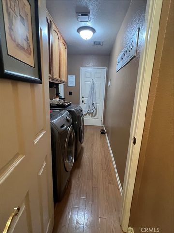 16481 Iwa, Apple Valley, CA 92307