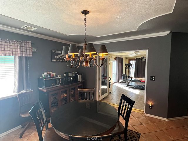 16481 Iwa, Apple Valley, CA 92307