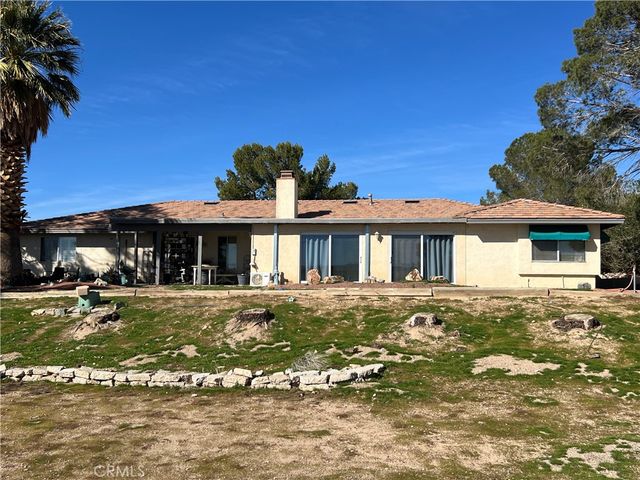 16481 Iwa, Apple Valley, CA 92307
