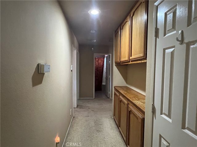 16481 Iwa, Apple Valley, CA 92307