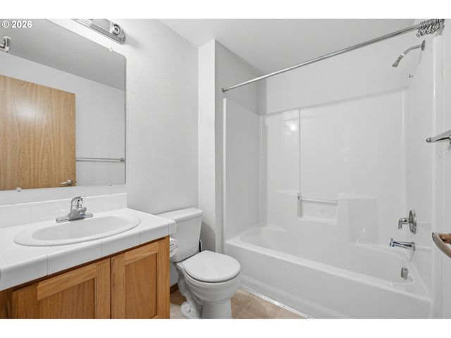 9401 Ne 39TH Ave, Vancouver, WA 98665