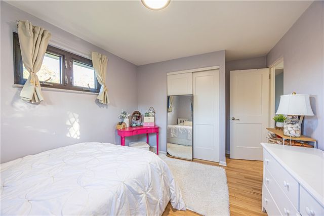 624 Fort Couch Rd, Upper St Clair, PA 15241