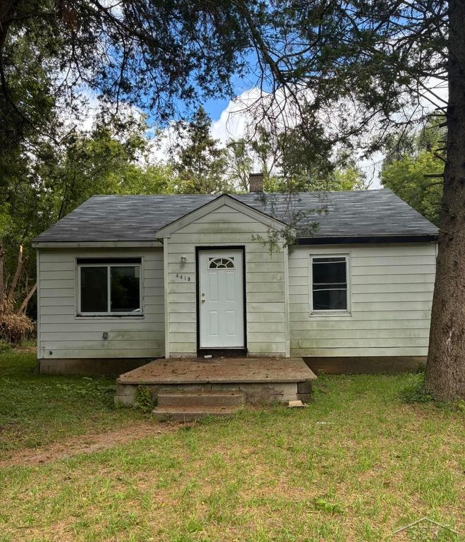 4415 Hiland Street, Saginaw, MI 48601