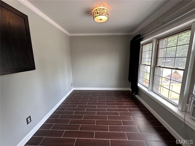 203 N Kingshighway Street, Sikeston, MO 63801