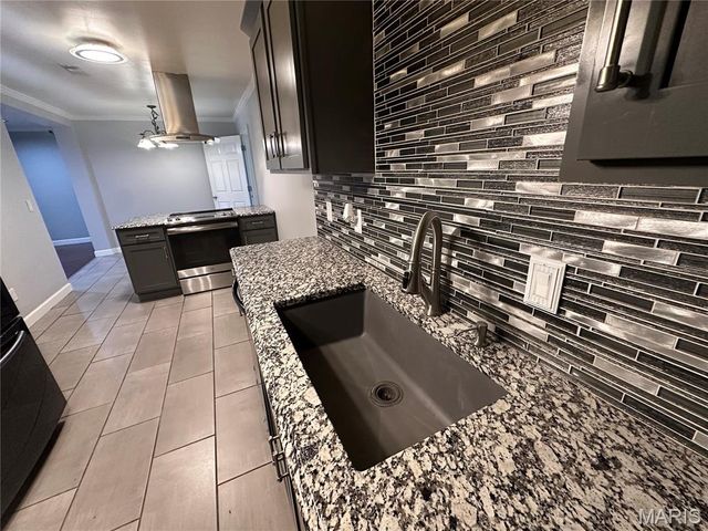 203 N Kingshighway Street, Sikeston, MO 63801