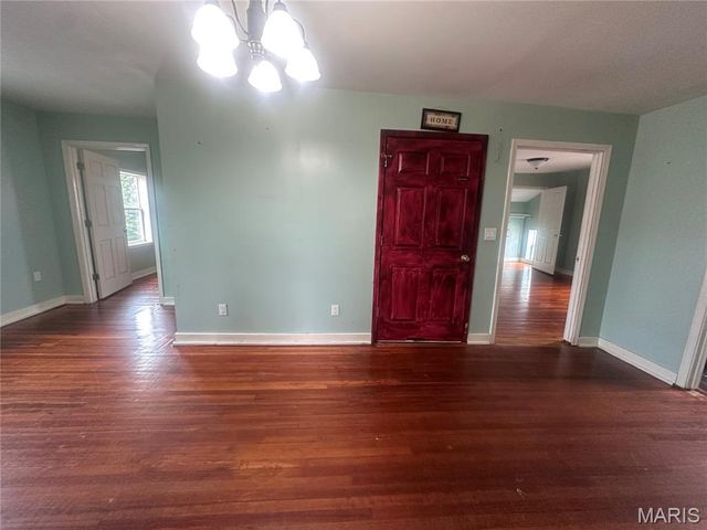 203 N Kingshighway Street, Sikeston, MO 63801