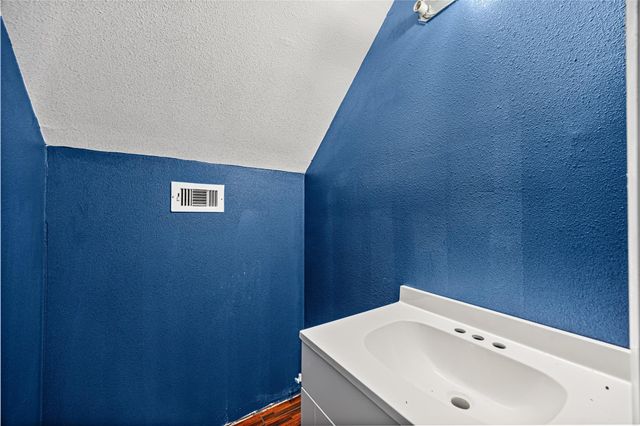 235 Bracewell Cemetery Road, Livingston, TX 77351