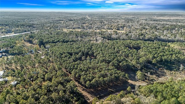 235 Bracewell Cemetery Road, Livingston, TX 77351