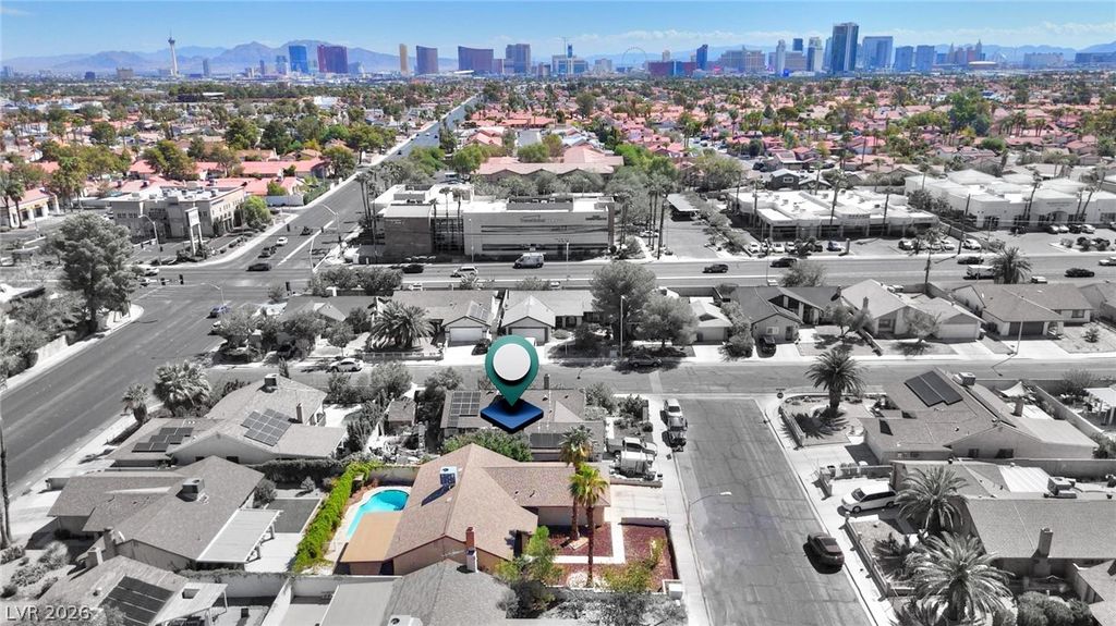 6146 Cedarwood Avenue, Las Vegas, NV 89103 — photo 4