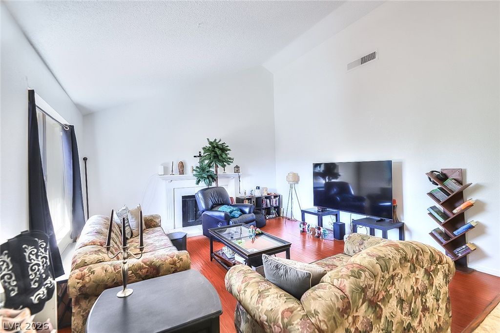 6146 Cedarwood Avenue, Las Vegas, NV 89103 — photo 5