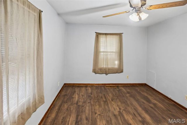 163 Norwood Place, East Alton, IL 62024