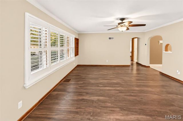 163 Norwood Place, East Alton, IL 62024