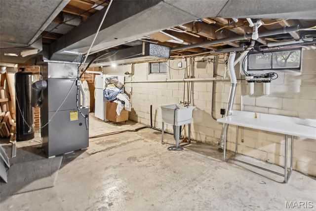 163 Norwood Place, East Alton, IL 62024