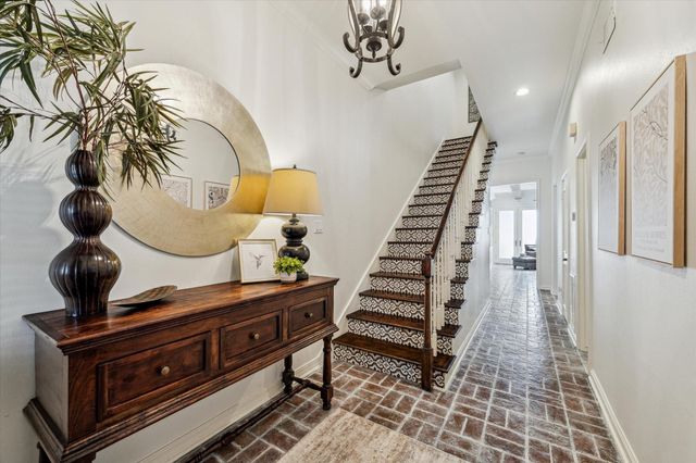 7523 Del Monte Drive, Houston, TX 77063