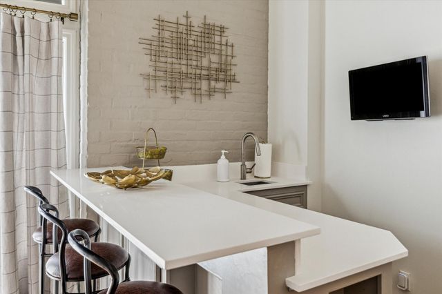 7523 Del Monte Drive, Houston, TX 77063