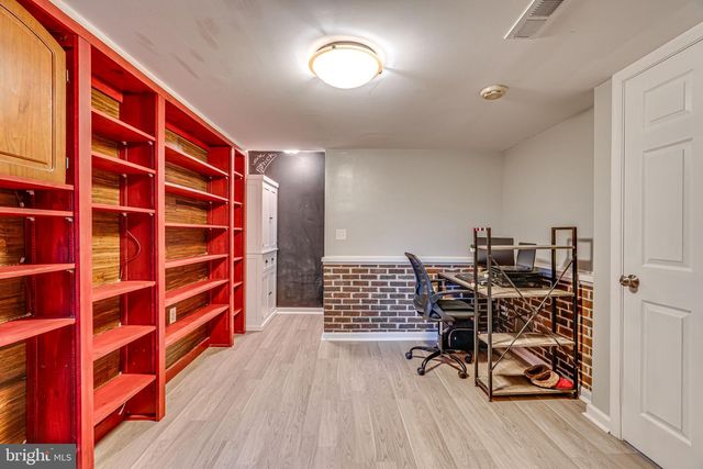 2848 FAIRHAVEN AVE, Alexandria, VA 22303