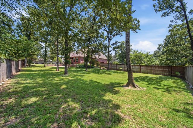 18810 Timberlake Drive, Claremore, OK 74017