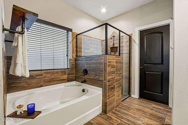 14352 George Campbell Court, El Paso, TX 79938