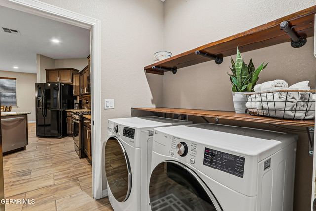 14352 George Campbell Court, El Paso, TX 79938