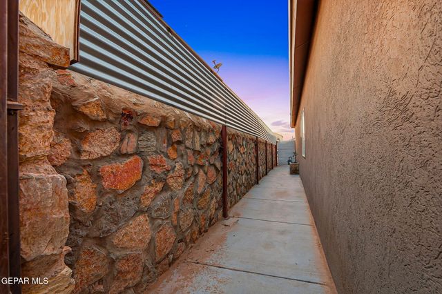 14352 George Campbell Court, El Paso, TX 79938