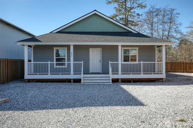 839 N 1st Street, Westport, WA 98595