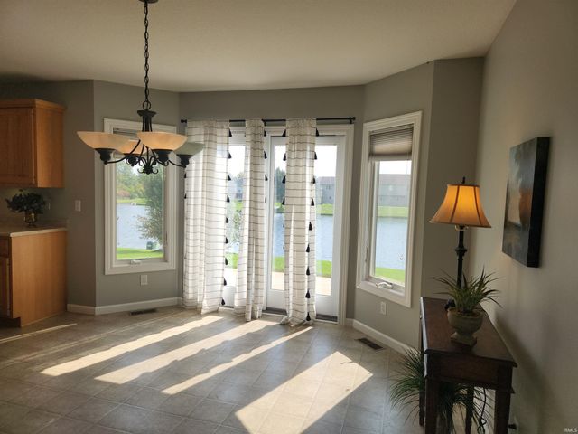 8507 Forsythia Court, Fort Wayne, IN 46818