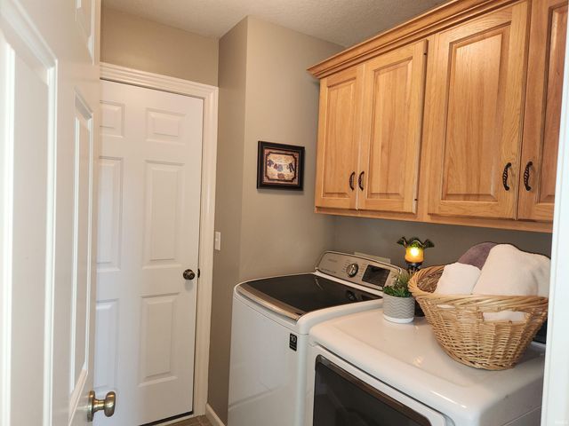 8507 Forsythia Court, Fort Wayne, IN 46818