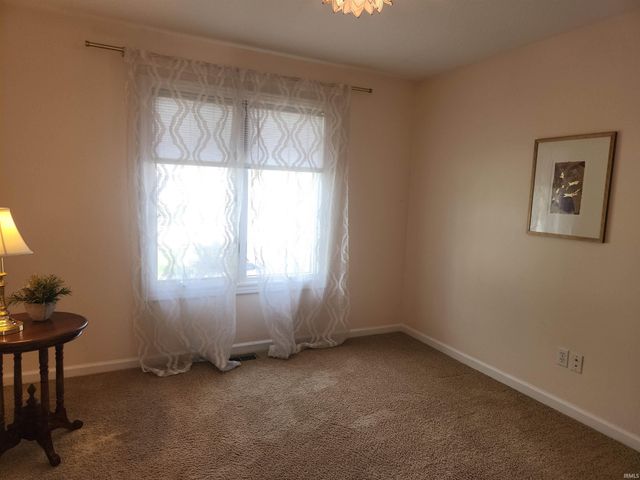 8507 Forsythia Court, Fort Wayne, IN 46818