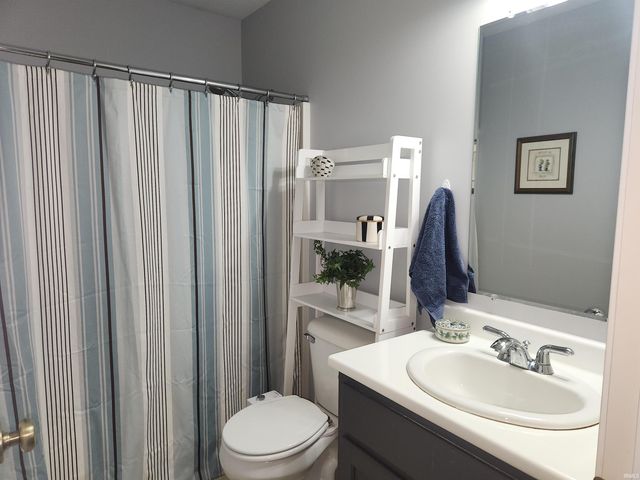 8507 Forsythia Court, Fort Wayne, IN 46818