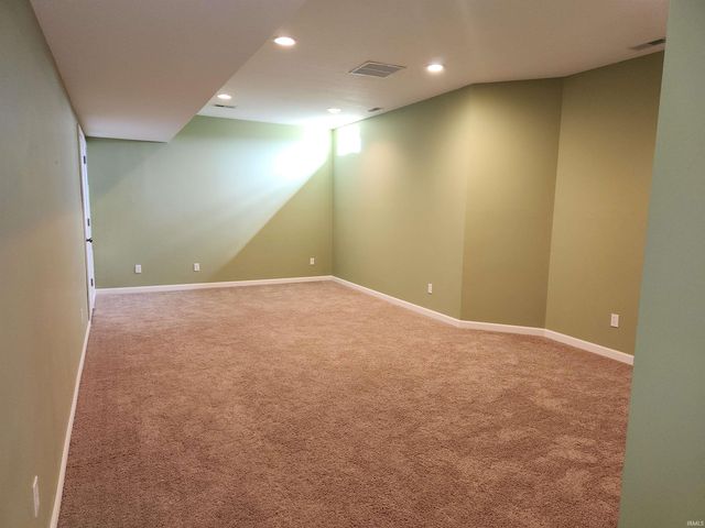 8507 Forsythia Court, Fort Wayne, IN 46818