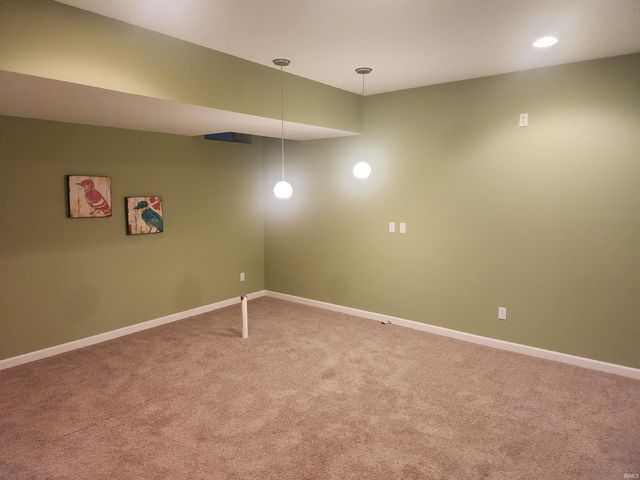 8507 Forsythia Court, Fort Wayne, IN 46818