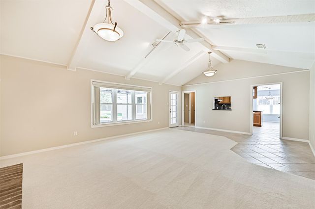 803 Greenbriar Avenue, Friendswood, TX 77546