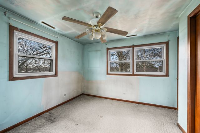 3610 Pheasant Drive, Rolling Meadows, IL 60008