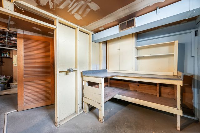 3610 Pheasant Drive, Rolling Meadows, IL 60008